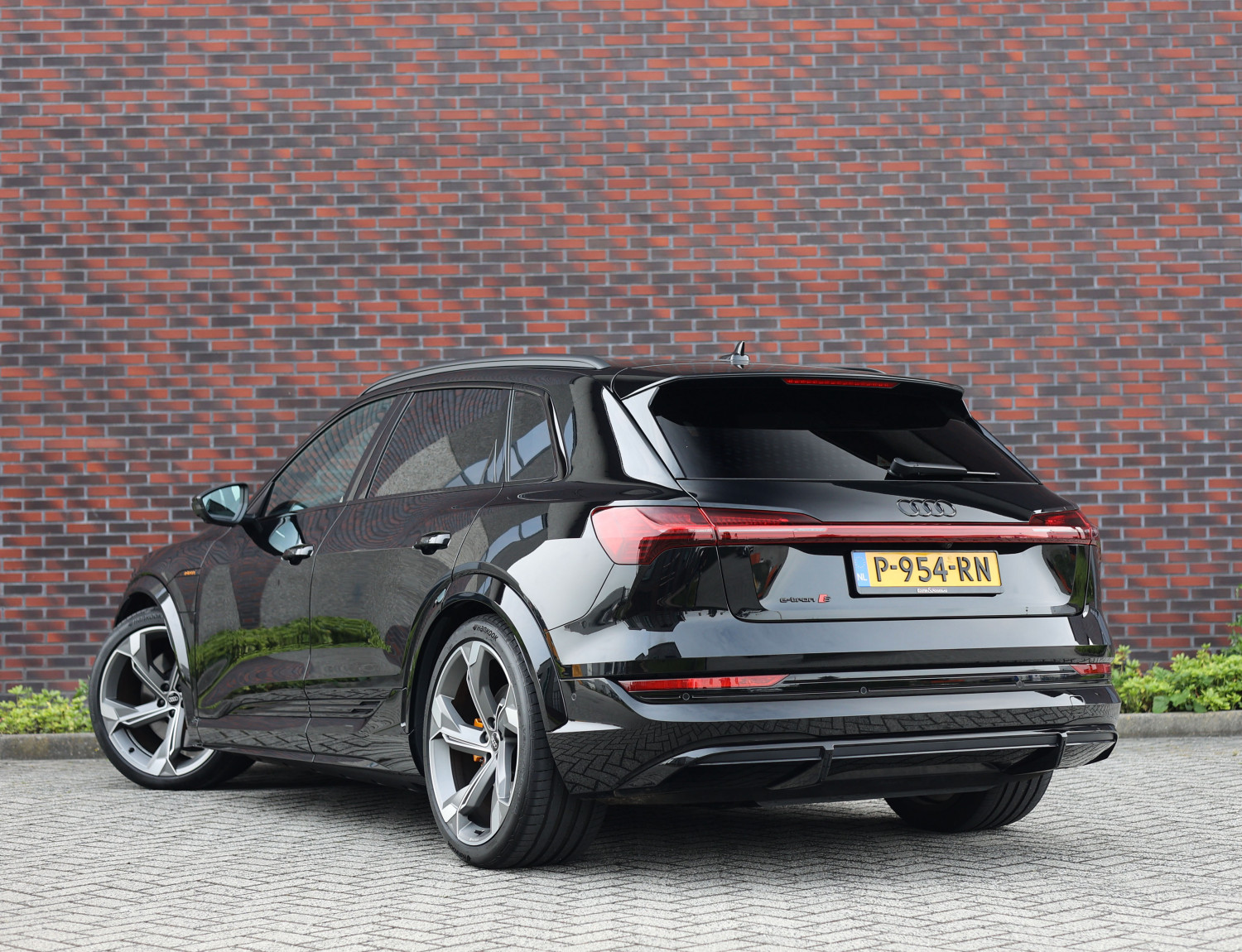 Audi e-tron S Quattro 95 kWh