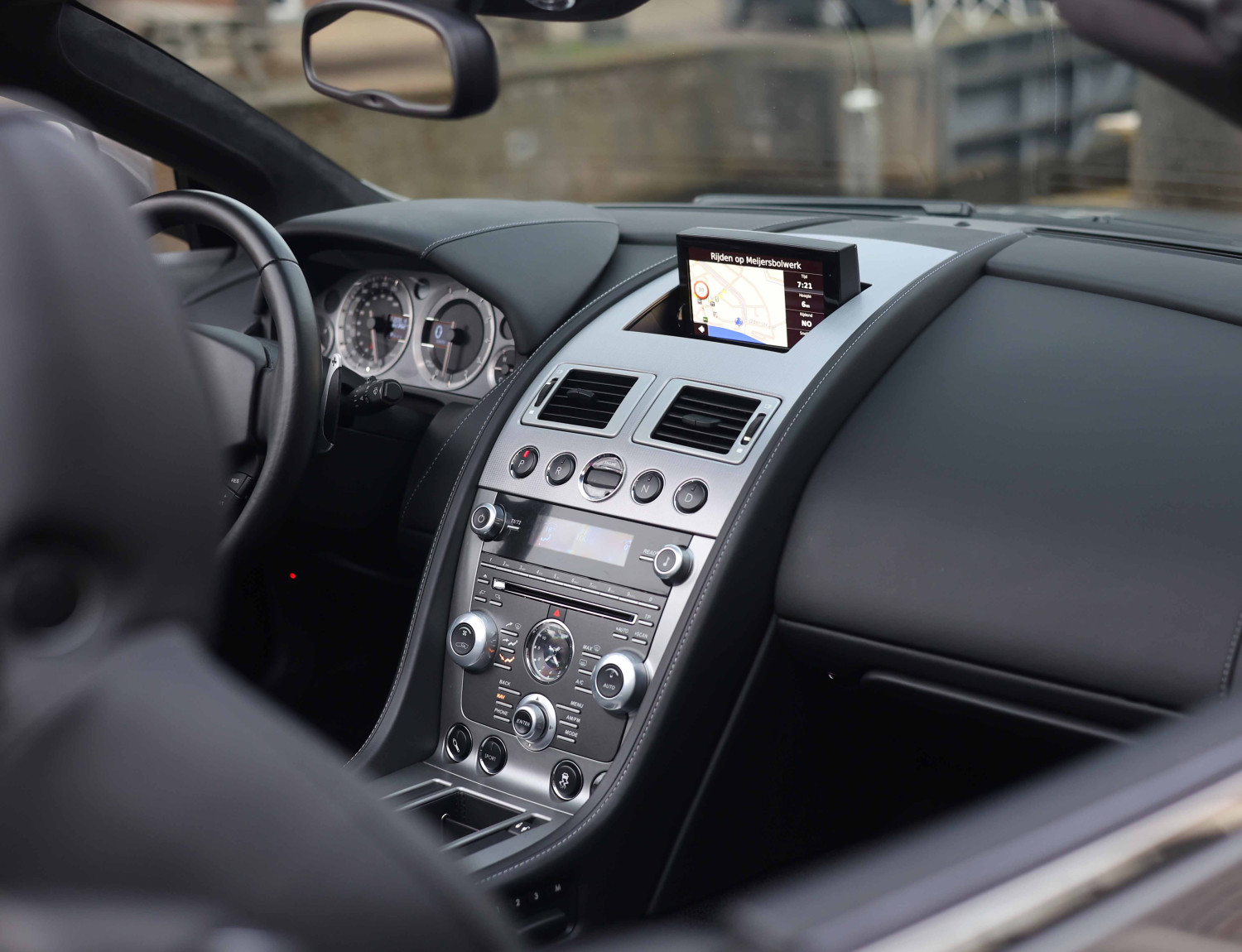 Aston Martin DB9 Volante 5.9 V12 Touchtronic