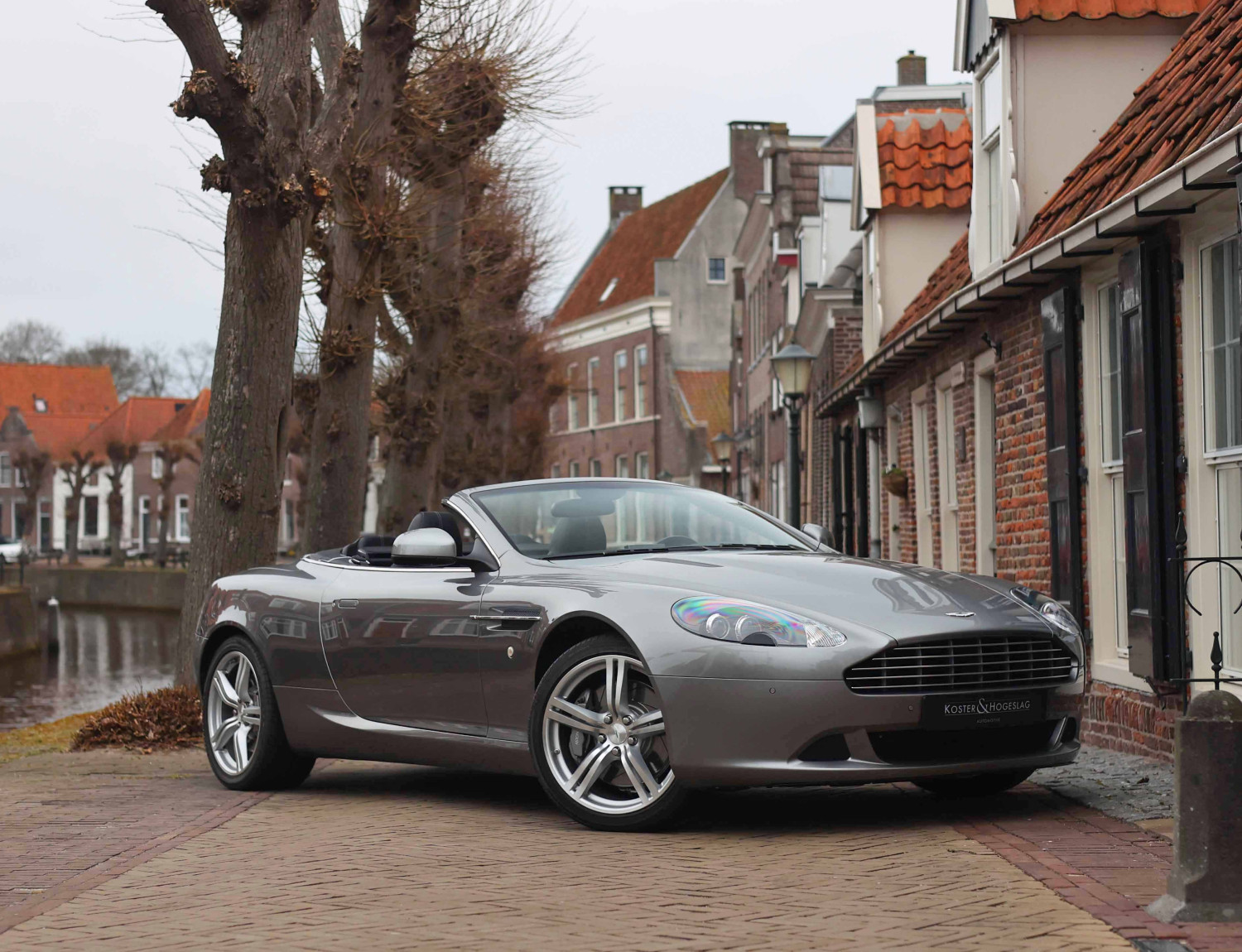 Aston Martin DB9 Volante 5.9 V12 Touchtronic