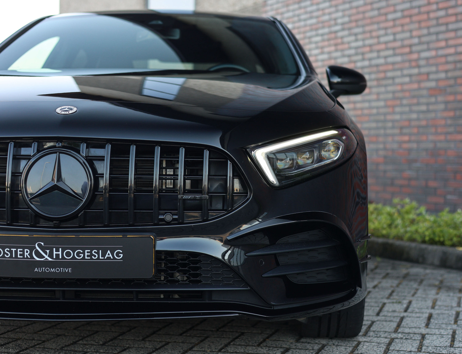 Mercedes-Benz A-Klasse 250 e Premium Plus