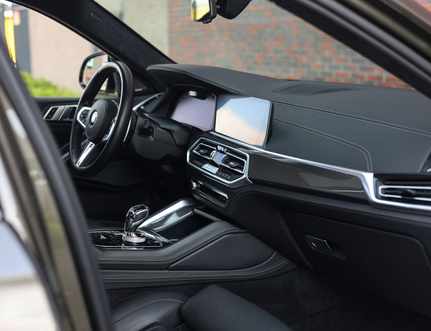 BMW X6 M50i High Executive