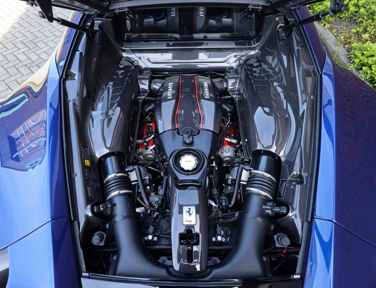 Ferrari 488 3.9 Pista