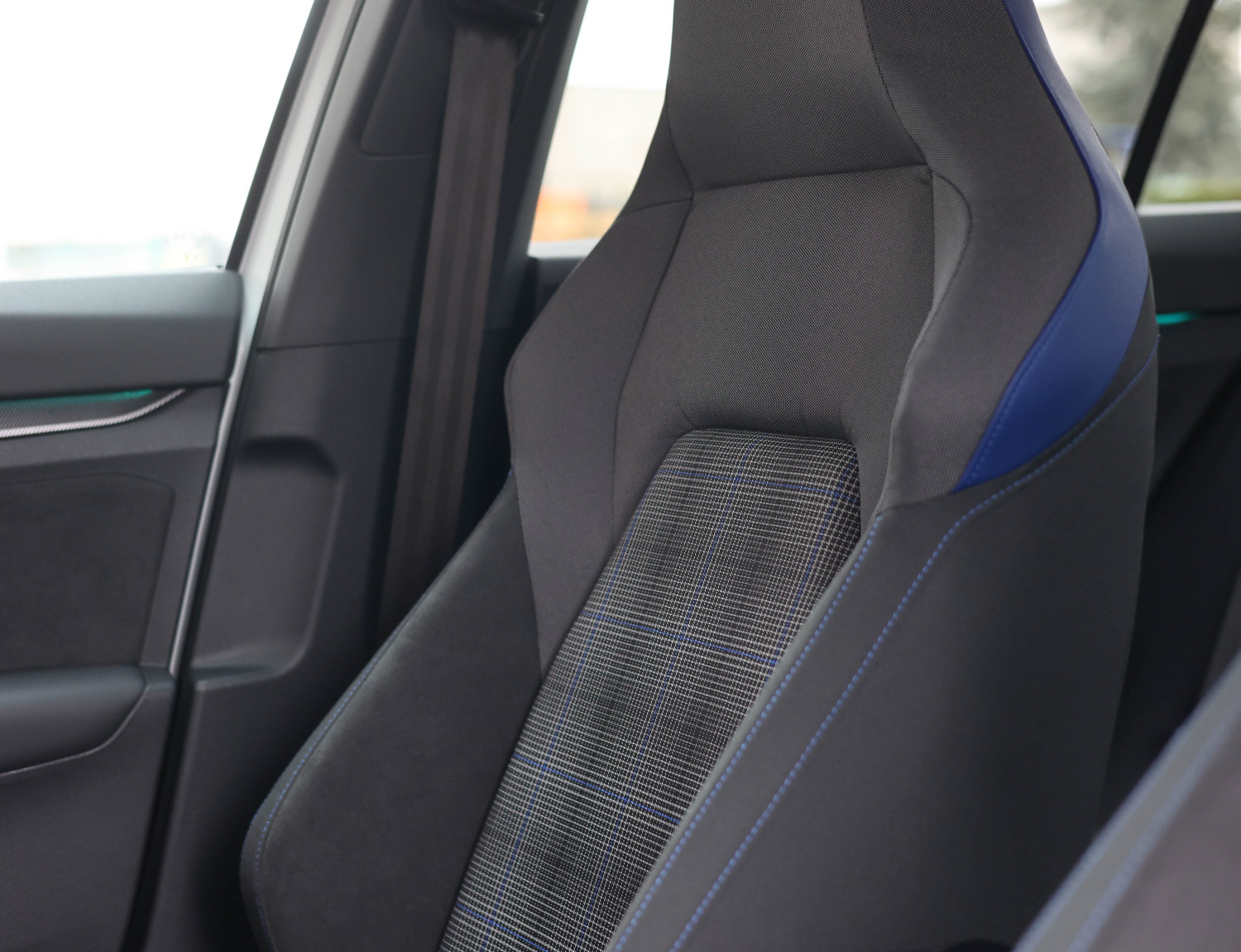 Volkswagen Golf 1.5 eHybrid GTE