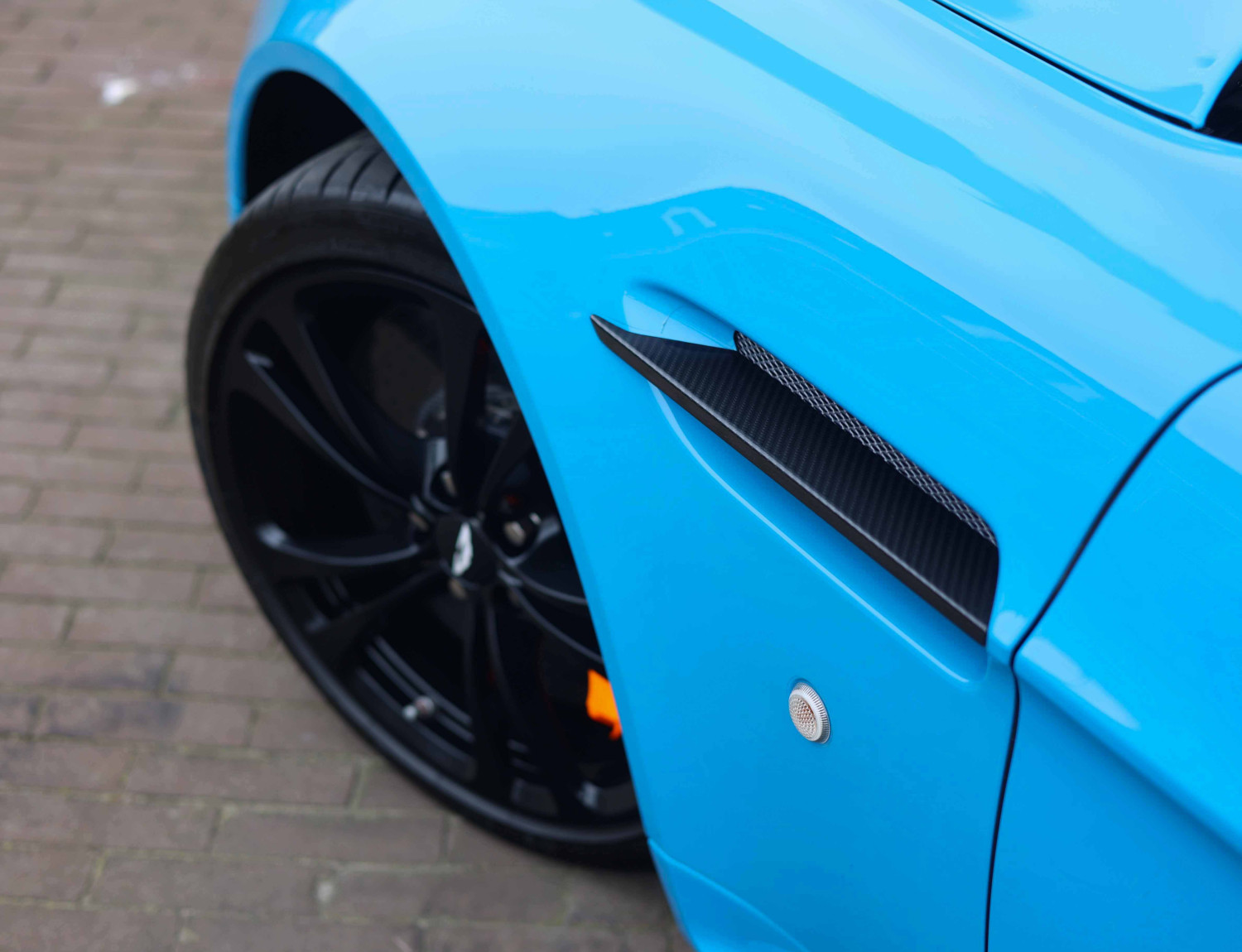 Aston Martin Vantage 6.0 V12 Vantage