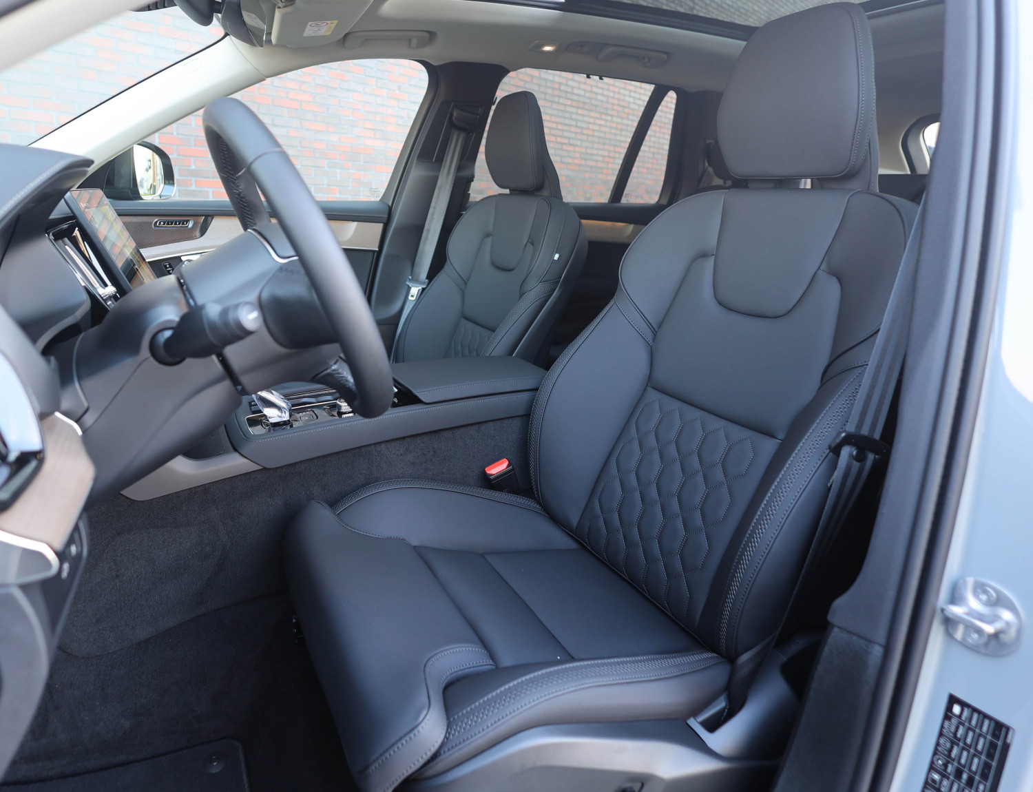 Volvo XC90 T8 Plug-in hybrid AWD Ultra Dark