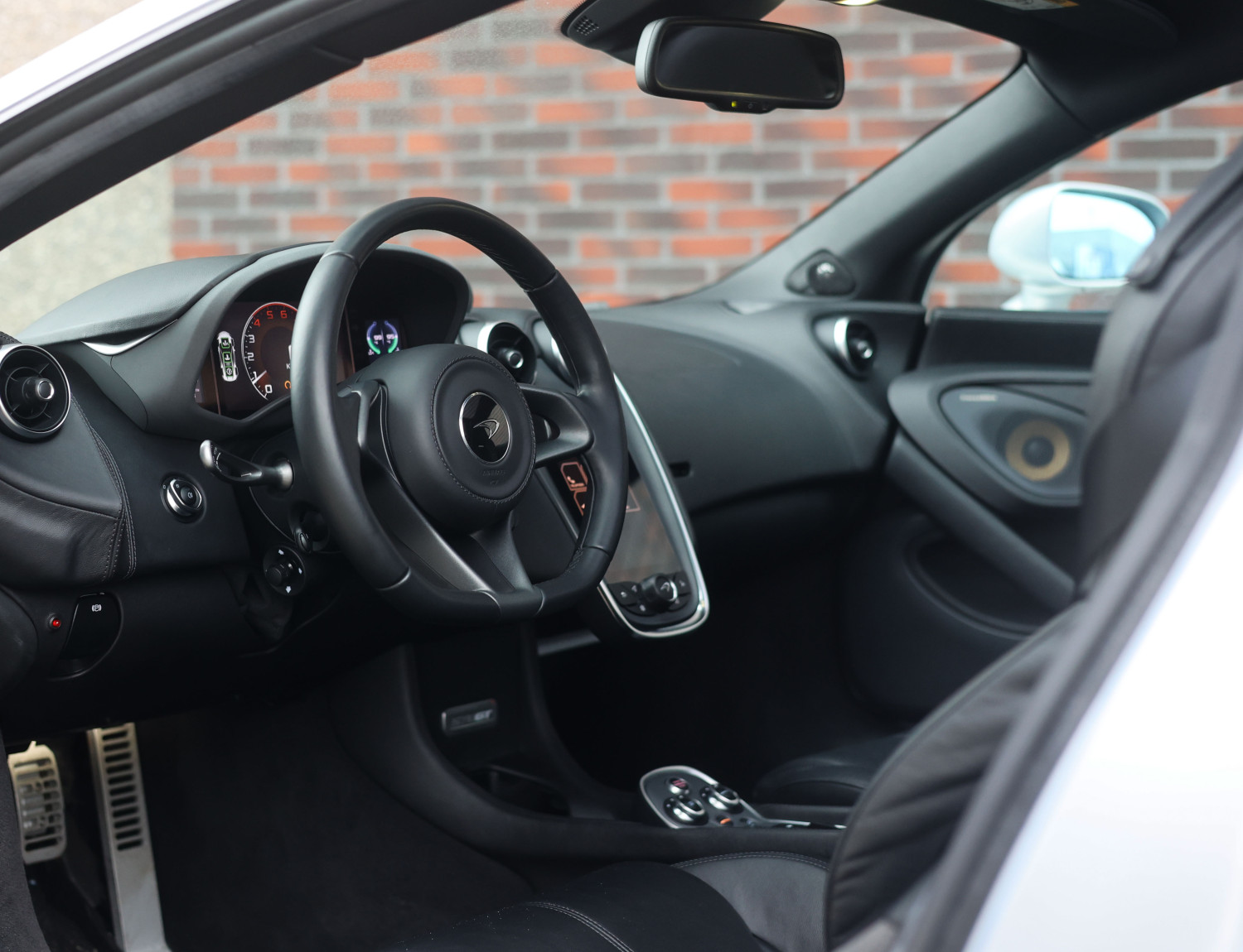 McLaren 570GT 3.8