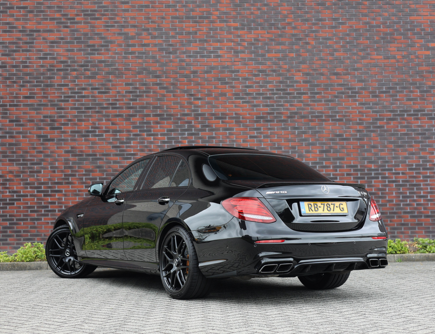 Mercedes-Benz E-Klasse AMG 63 S 4MATIC+
