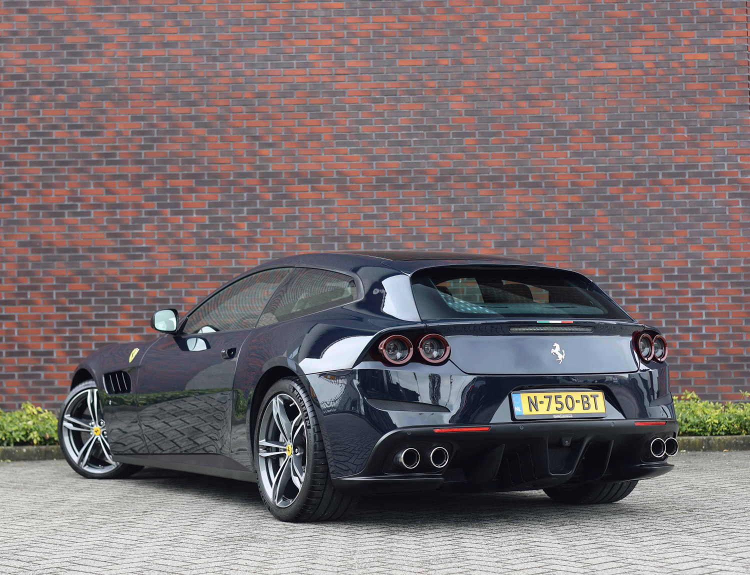 Ferrari GTC4 6.3 V12 Lusso