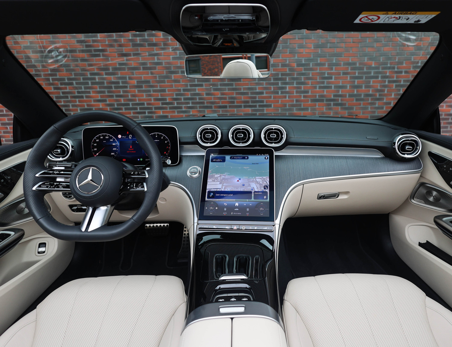 Mercedes-Benz CLE Cabriolet 300 4MATIC AMG Line