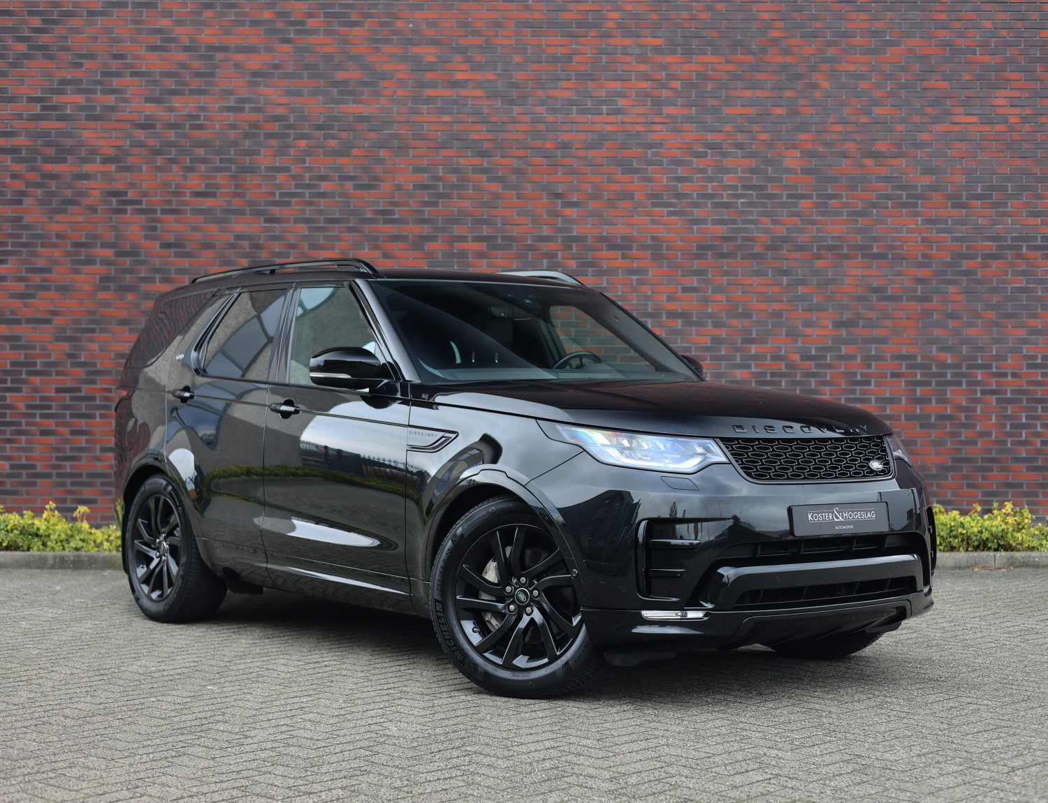 Land Rover Discovery 3.0 TD6 Landmark Edition