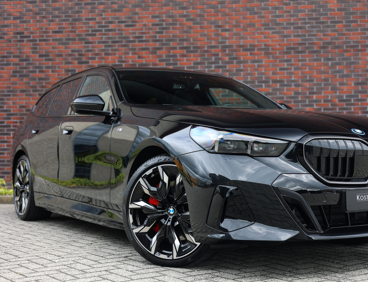 BMW 5 Serie Touring 550e xDrive