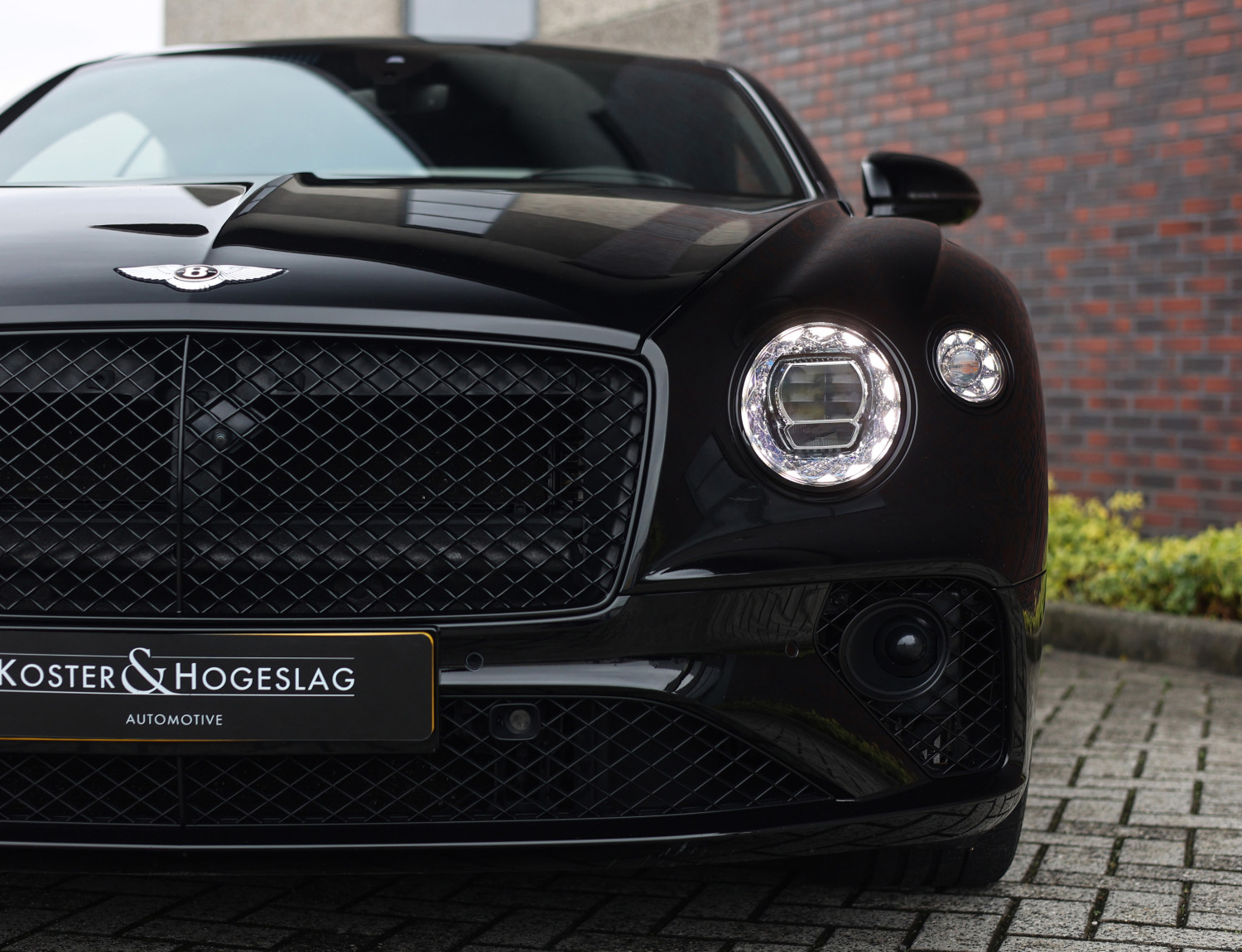 Bentley Continental GT 4.0 V8