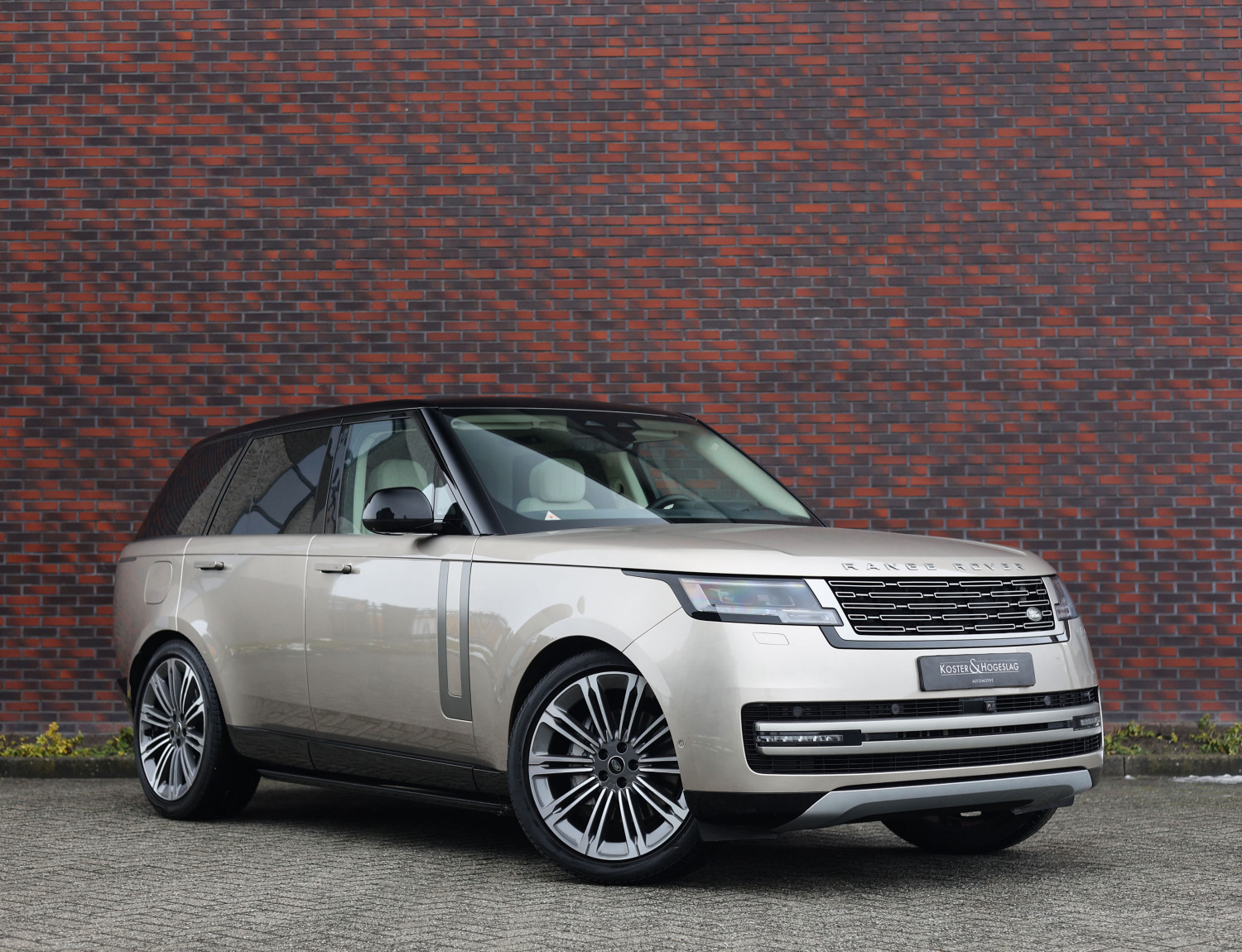 Land Rover Range Rover D250 HSE