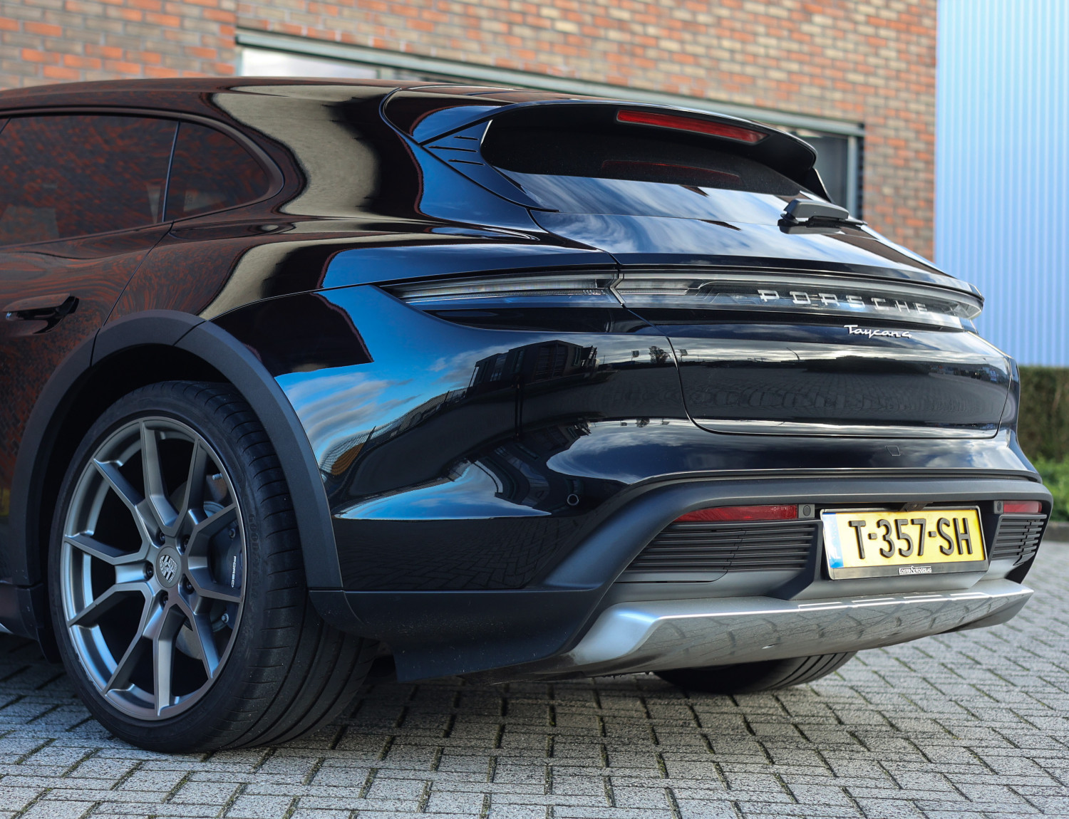 Porsche Taycan Cross Turismo 4 93 kWh