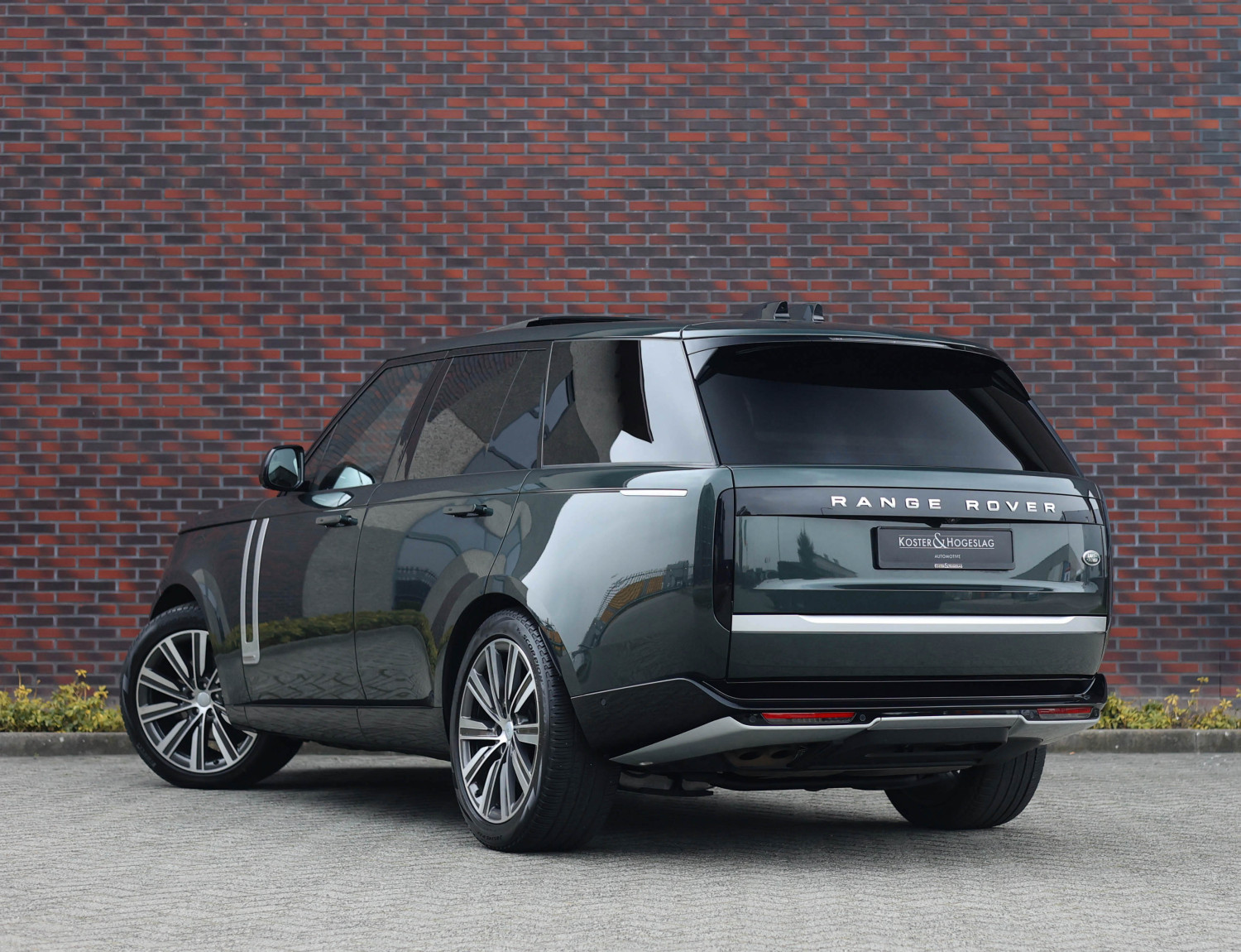 Land Rover Range Rover D350 Autobiography