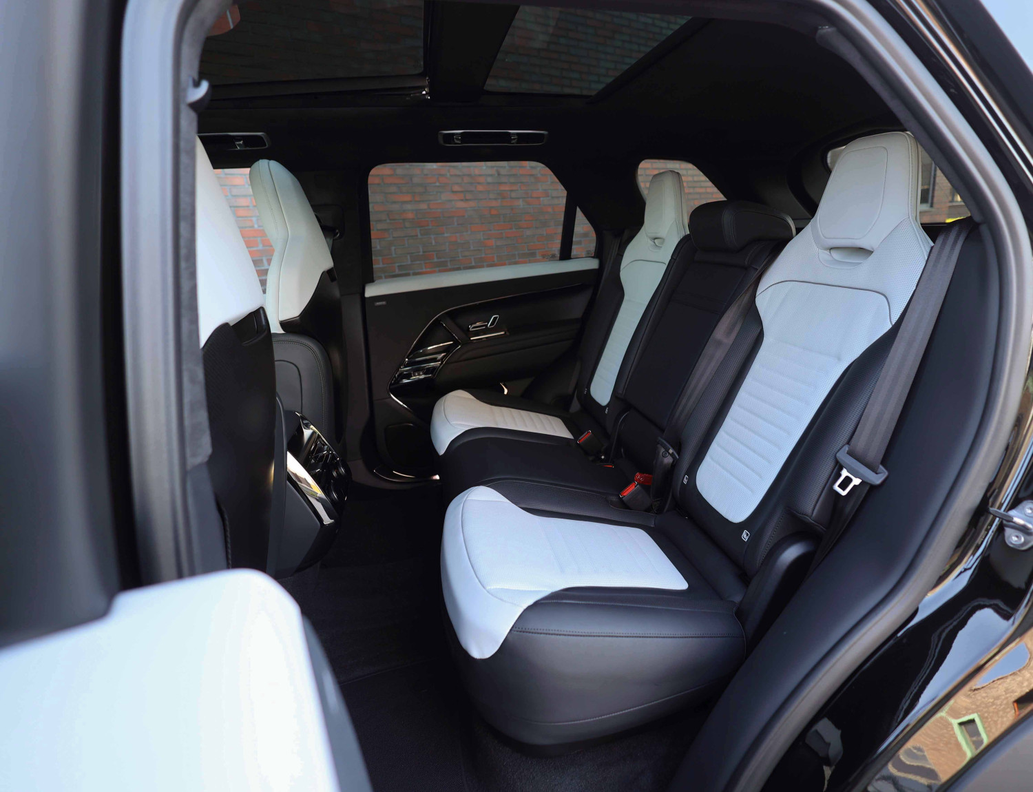 Land Rover Range Rover Sport P635 SV Edition One
