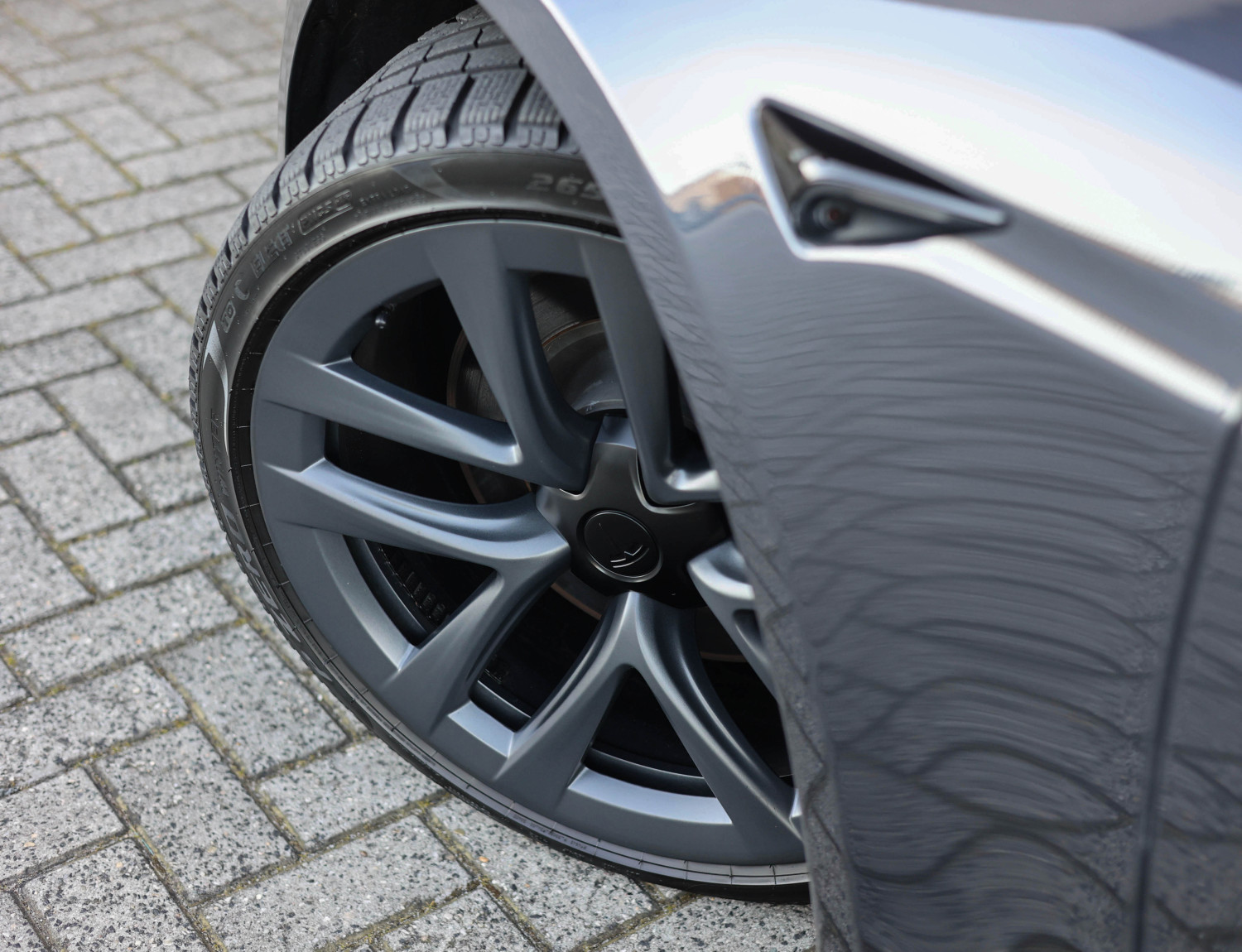Tesla Model S Long Range