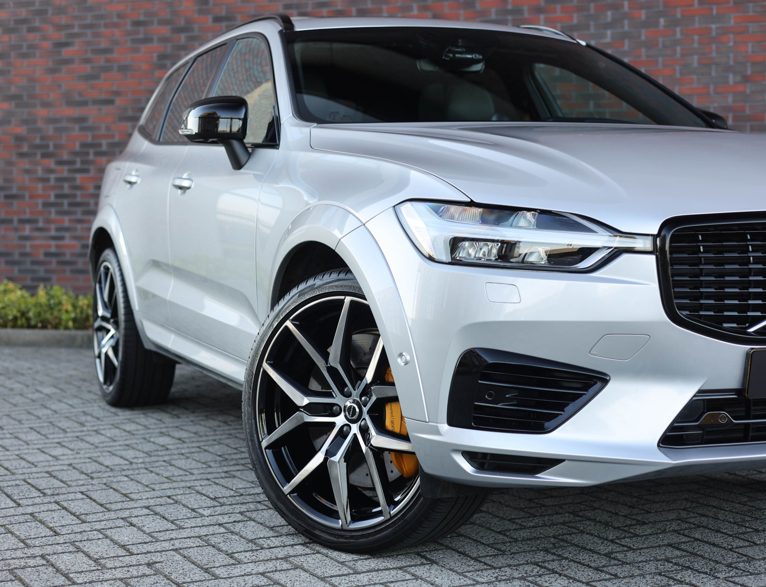 Volvo XC60 2.0 T8 AWD Polestar Engineered