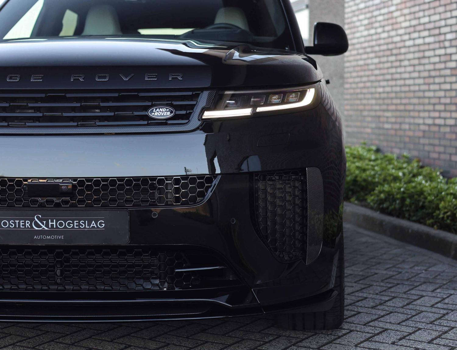 Land Rover Range Rover Sport P635 SV Edition One