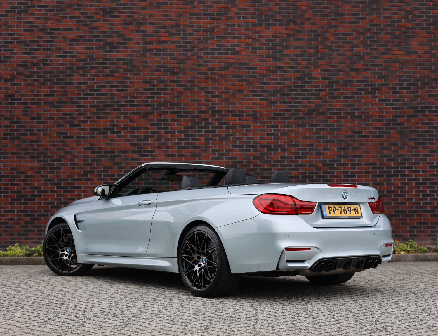 BMW M4 Cabrio Competition