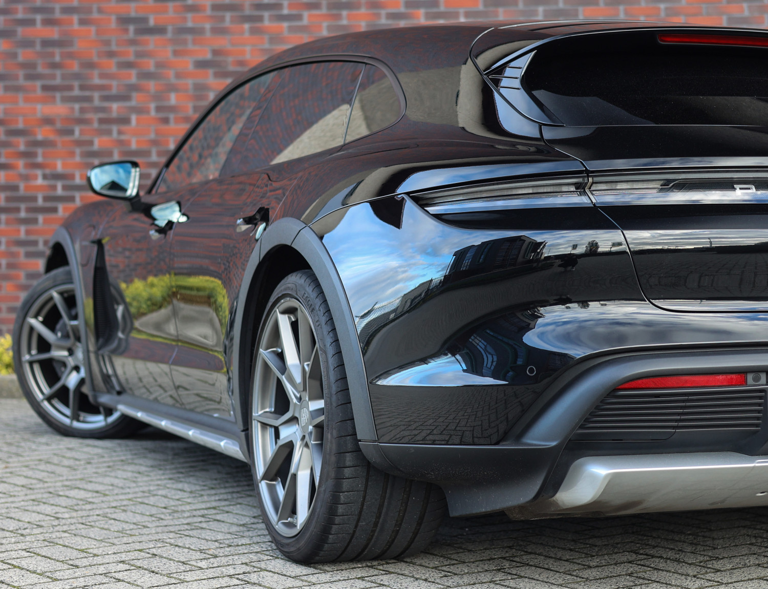 Porsche Taycan Cross Turismo 4 93 kWh