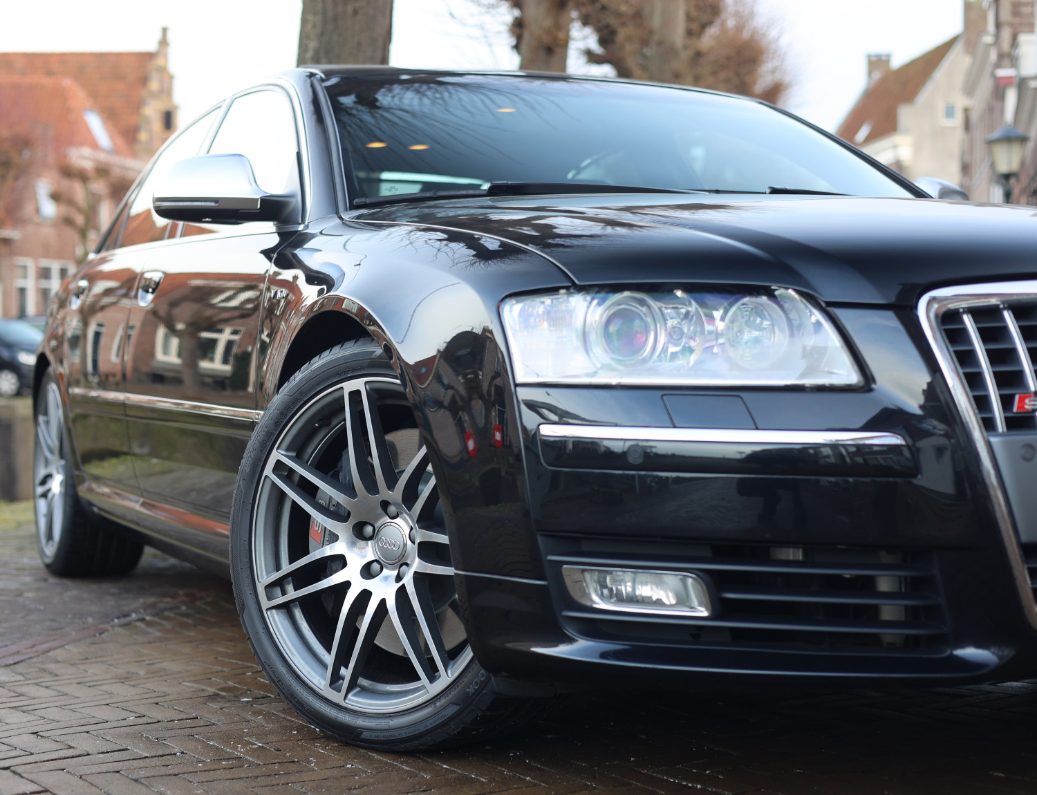 Audi S8 5.2 V10 Quattro
