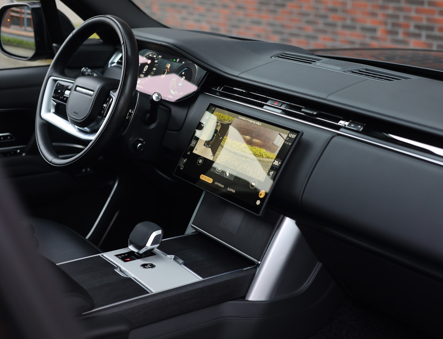 Land Rover Range Rover P550e Autobiography