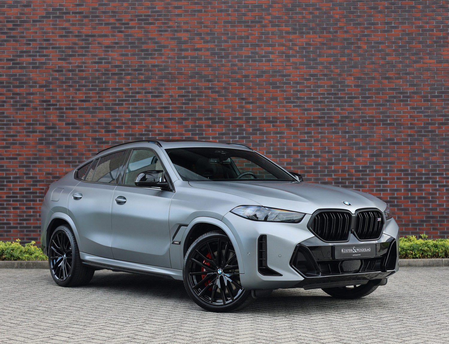 BMW X6 M60i xDrive