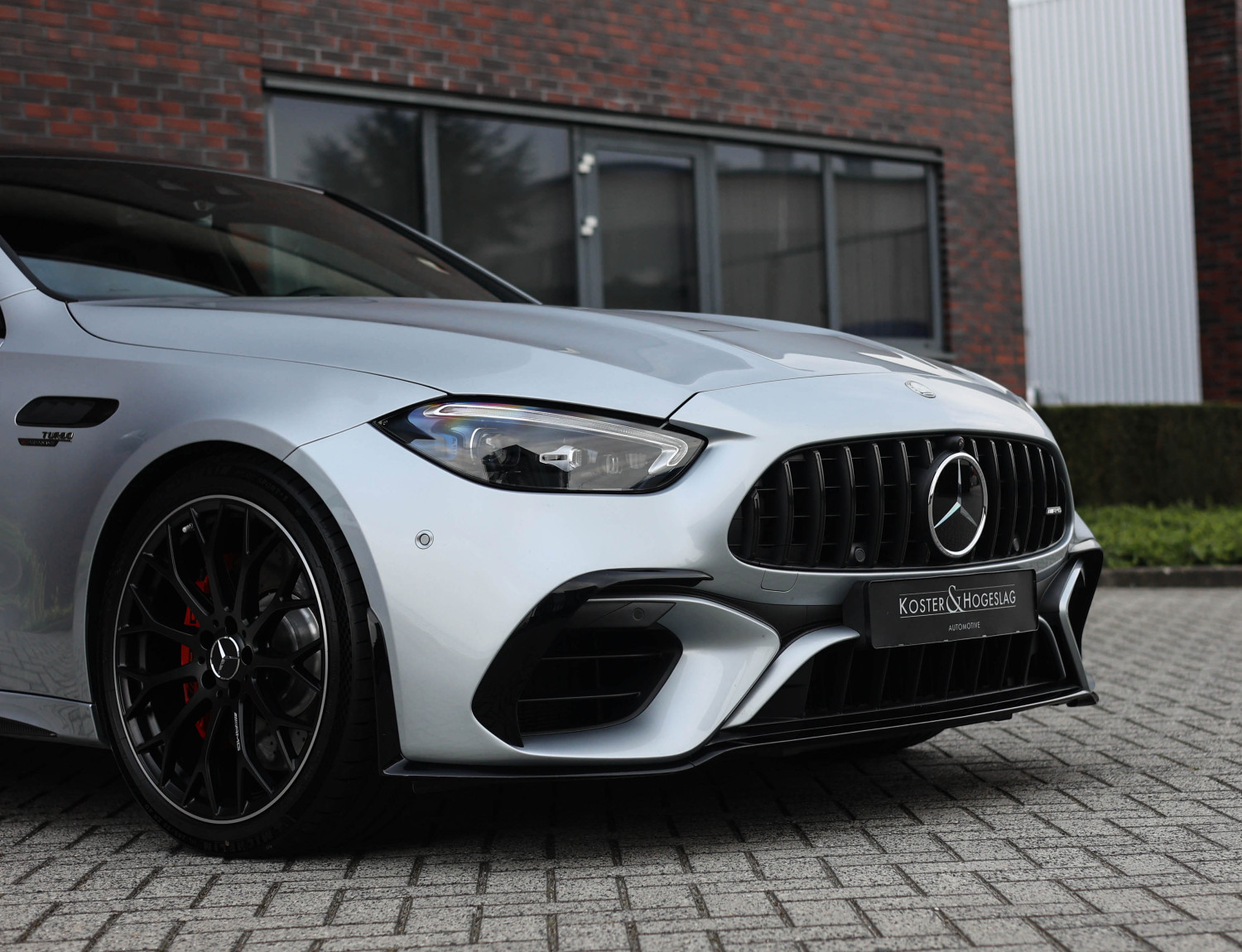 Mercedes-Benz C-Klasse AMG 63 S E Performance