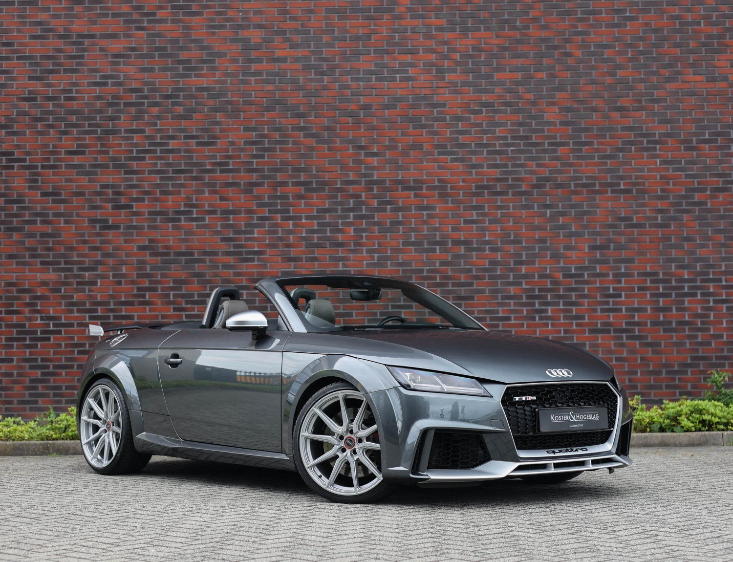 Audi TTRS Roadster 2.5 TFSI Quattro