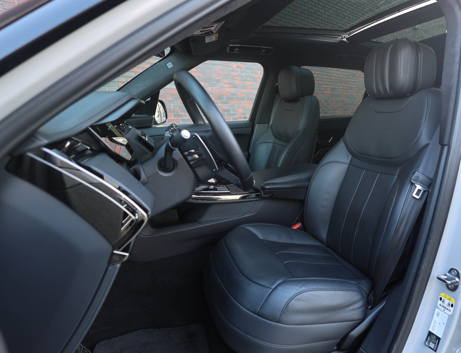 Land Rover Range Rover Sport P550e Autobiography