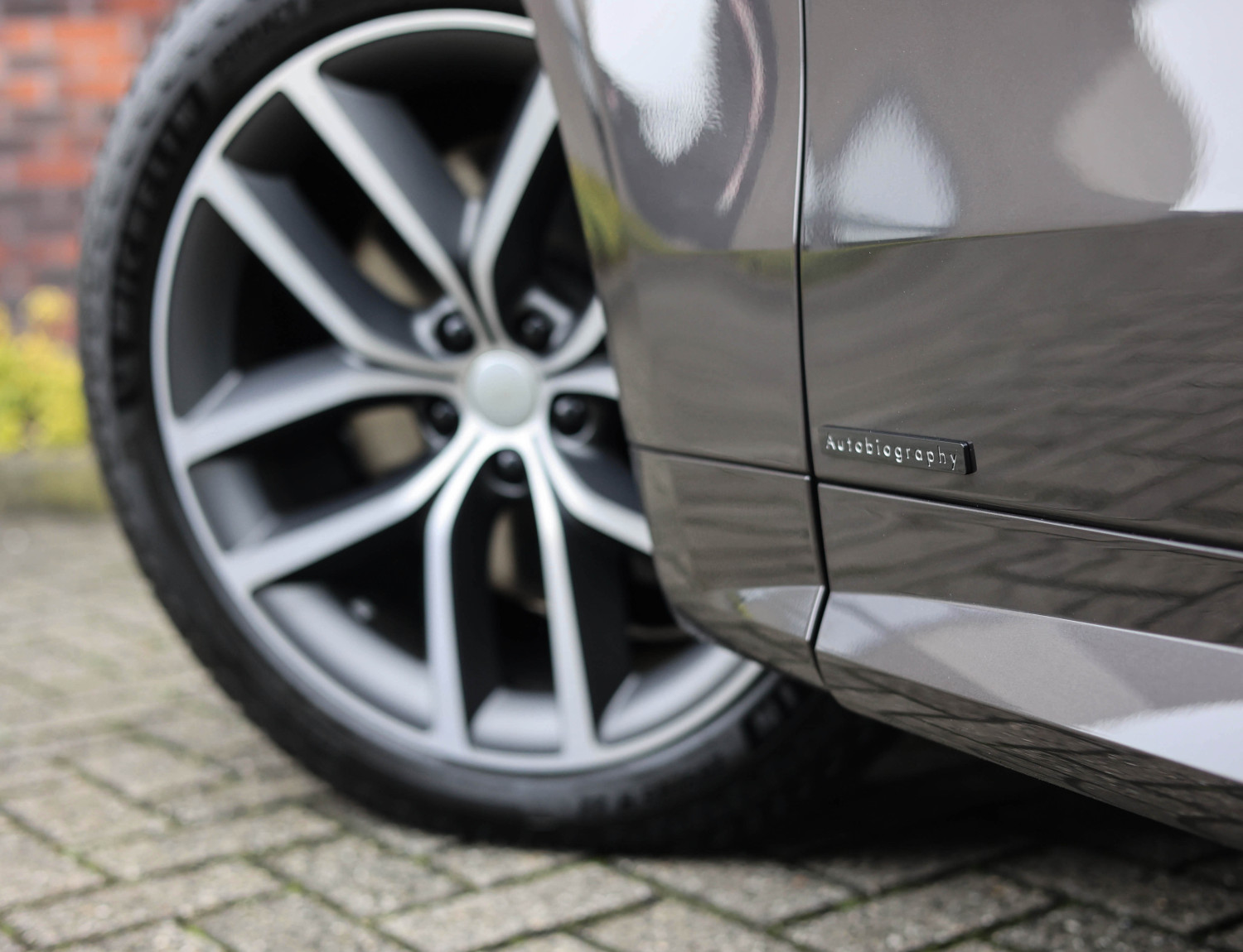 Land Rover Range Rover Sport P550e Autobiography