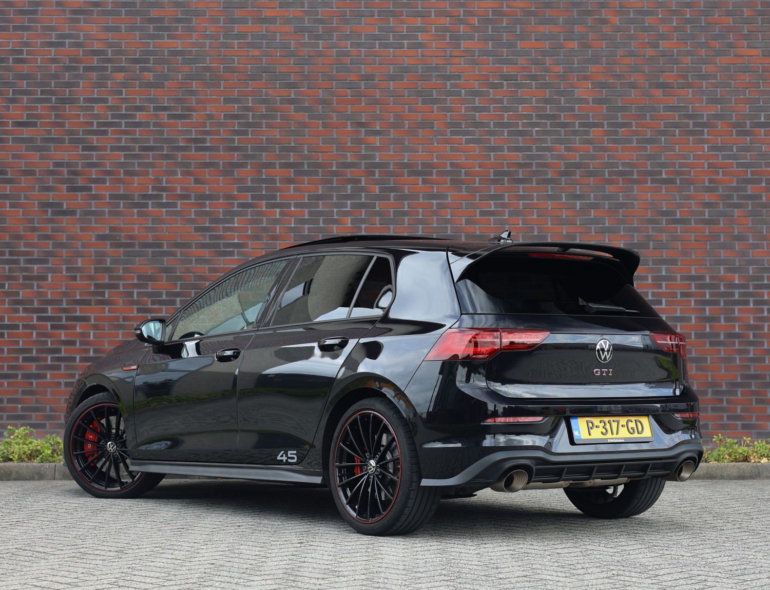 Volkswagen Golf GTI Clubsport Edition 45