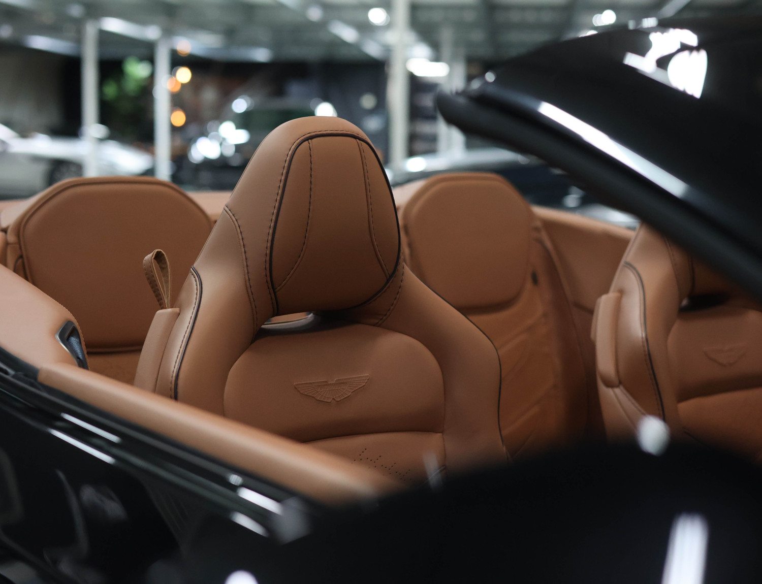 Aston Martin DBS Volante 5.2 V12 Superleggera