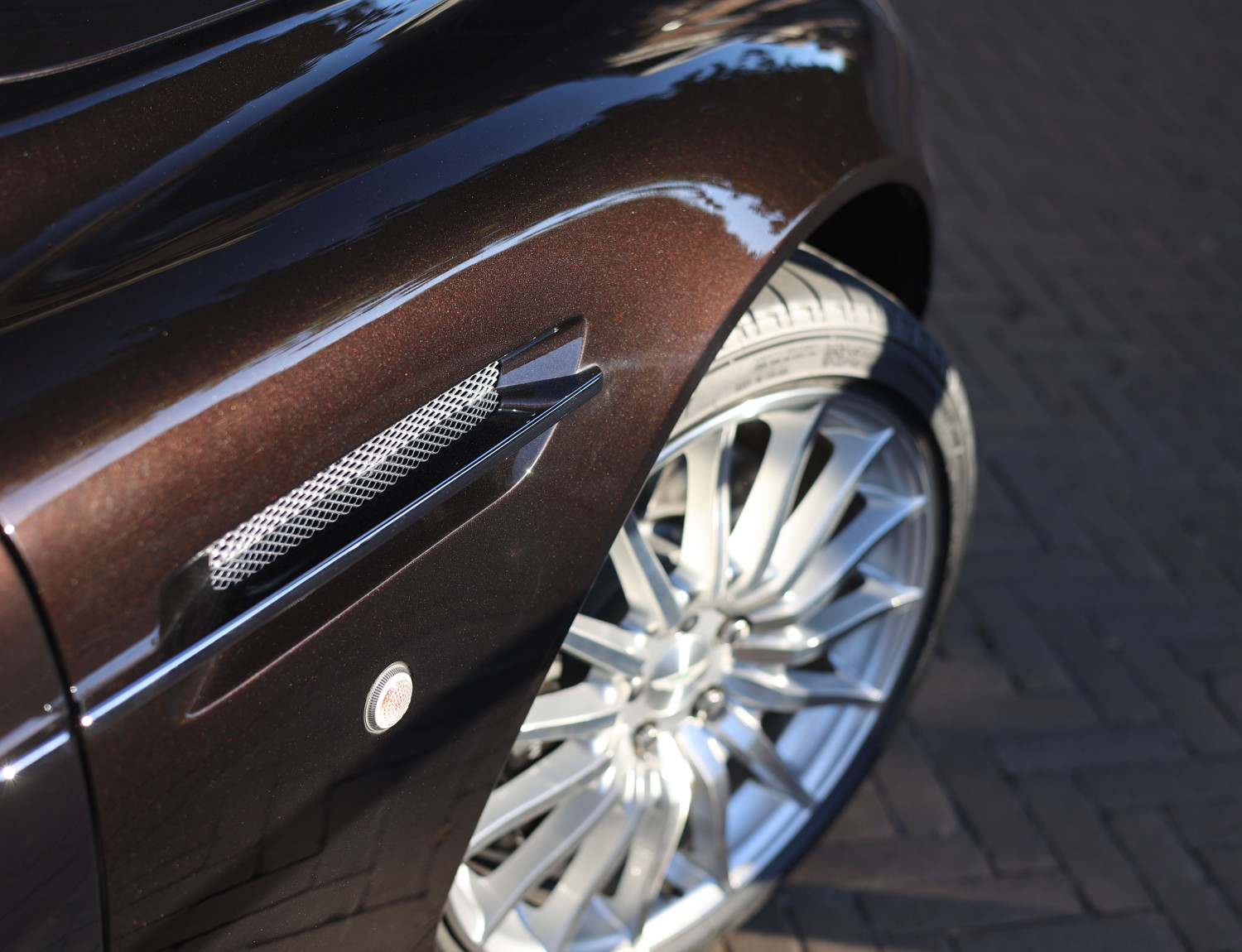 Aston Martin DB9 Volante 5.9 V12 Touchtronic