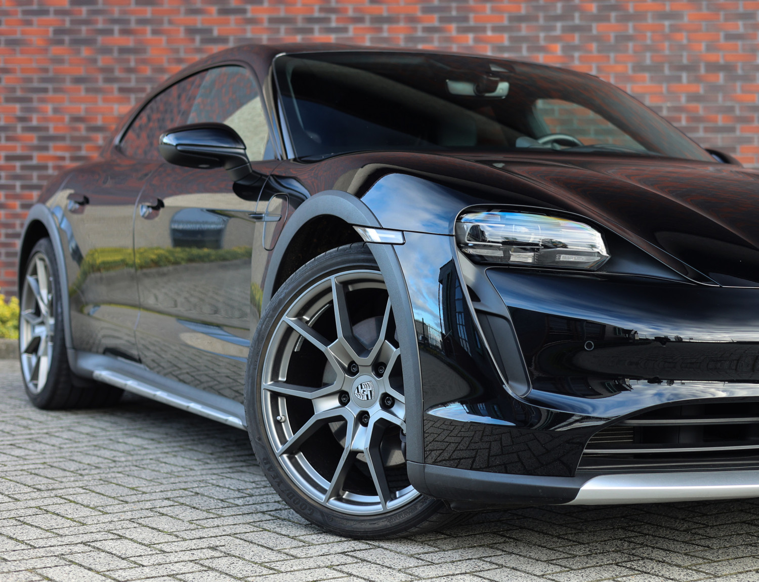 Porsche Taycan Cross Turismo 4 93 kWh