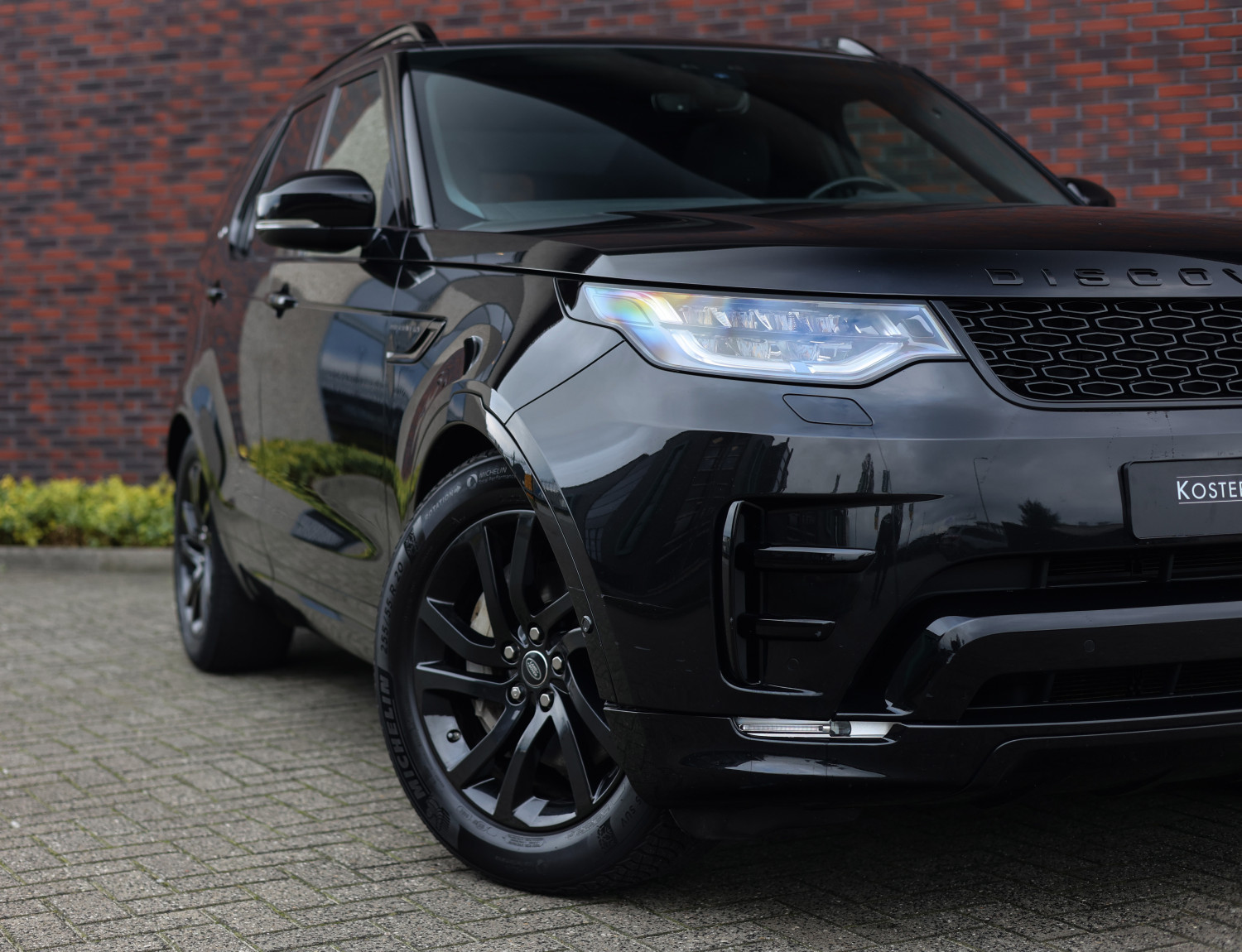 Land Rover Discovery 3.0 TD6 Landmark Edition