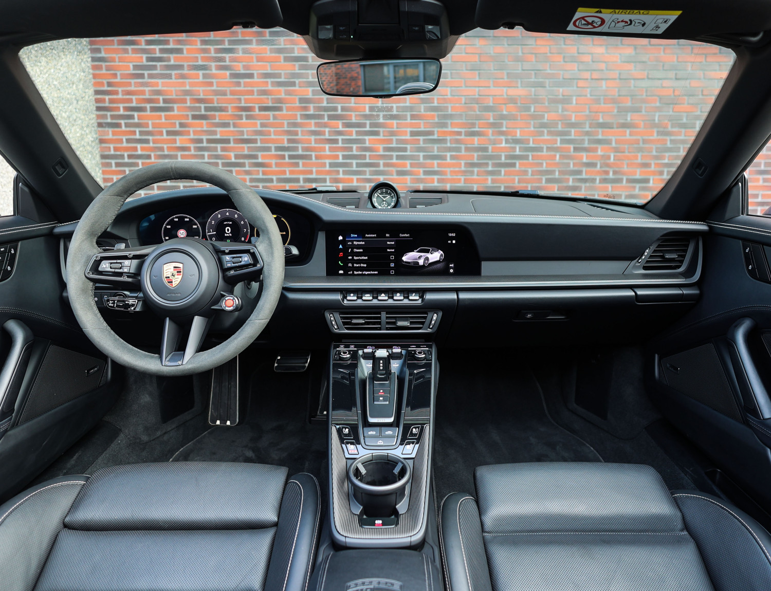 Porsche 911 Cabrio 3.6 T-Hybrid Carrera GTS