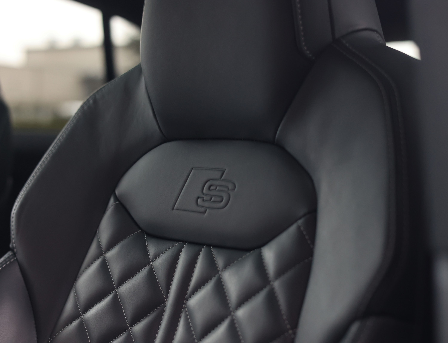 Audi Q8 55 TFSI quattro Pro Line S