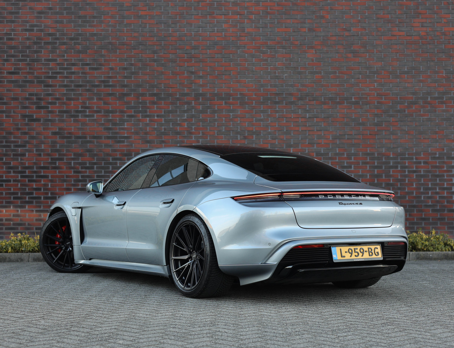 Porsche Taycan 4S Performance 84 kWh