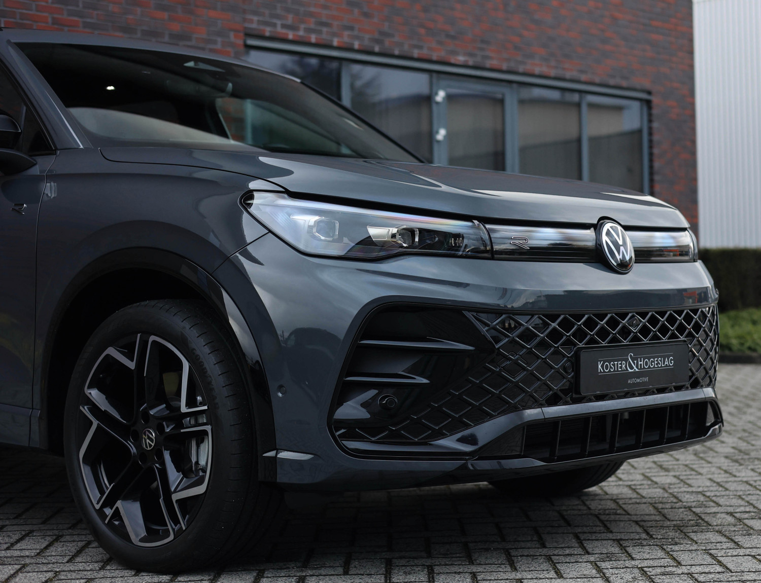Volkswagen Tiguan 1.5 eHybrid R-Line Edition