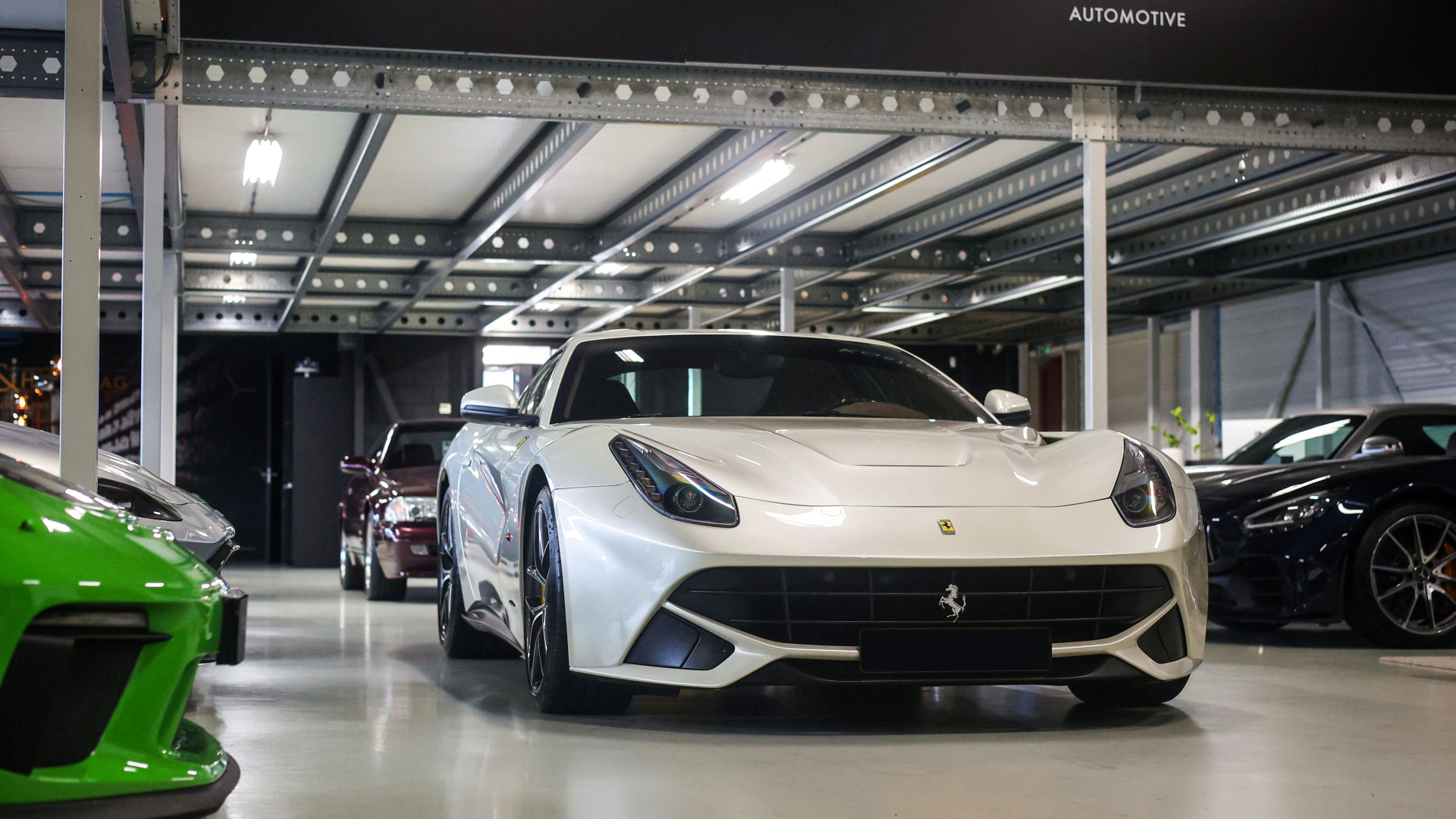 Robert's Signature Finds: 3x Ferrari F12!