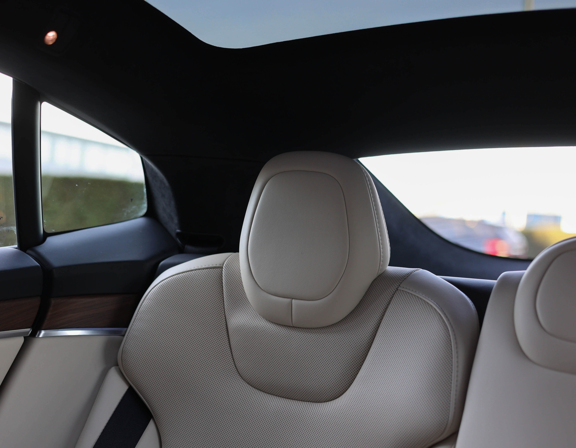Tesla Model S Long Range