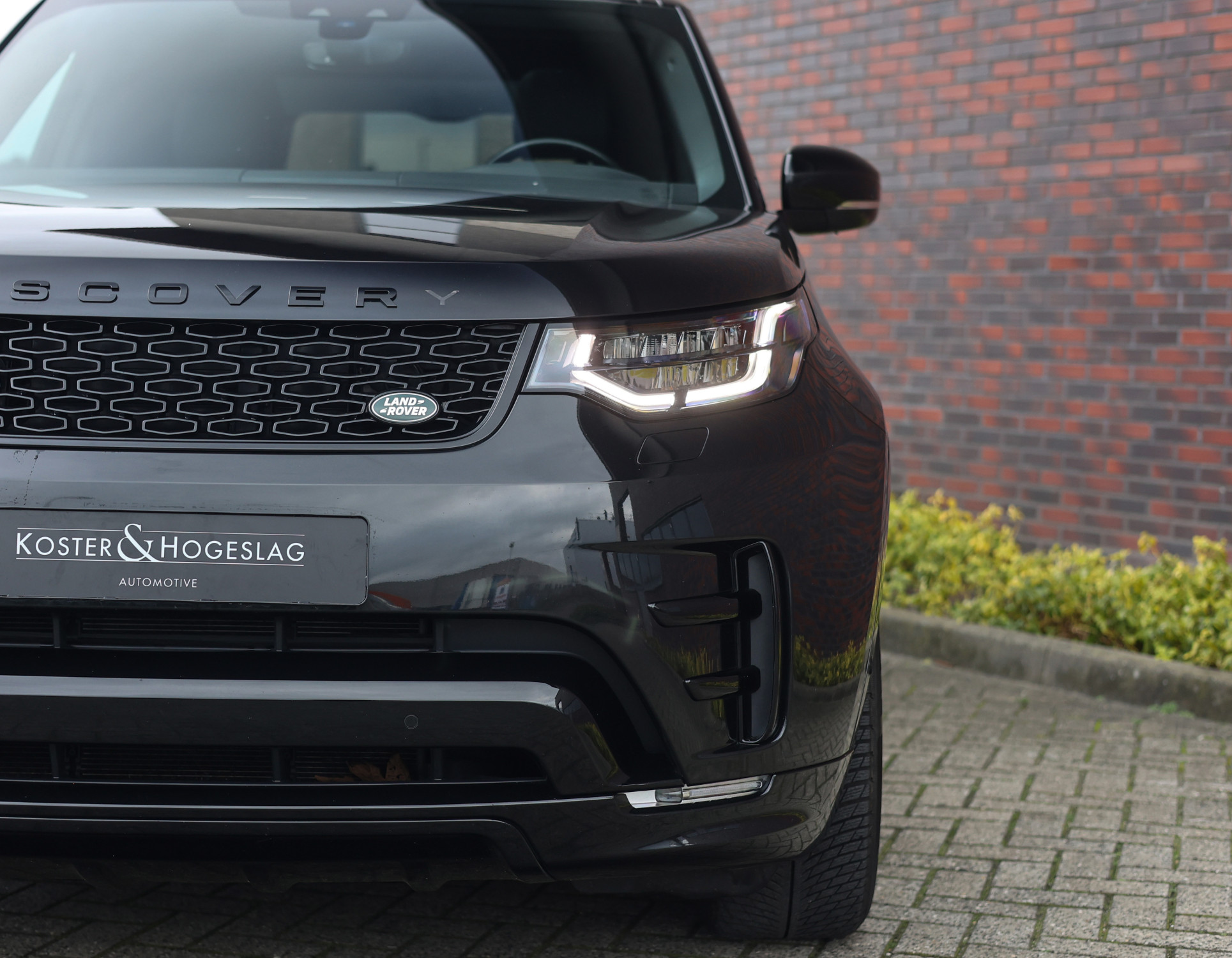 Land Rover Discovery 3.0 TD6 Landmark Edition
