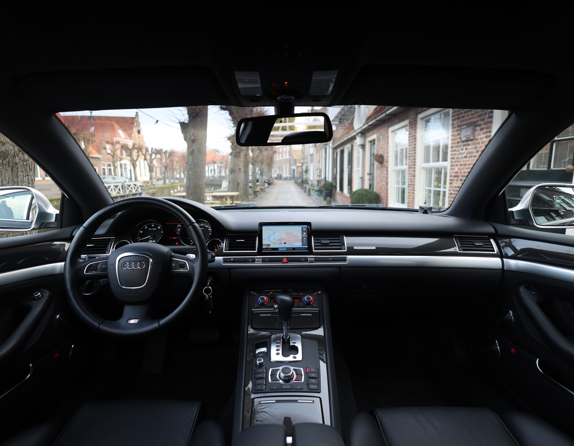 Audi S8 5.2 V10 Quattro