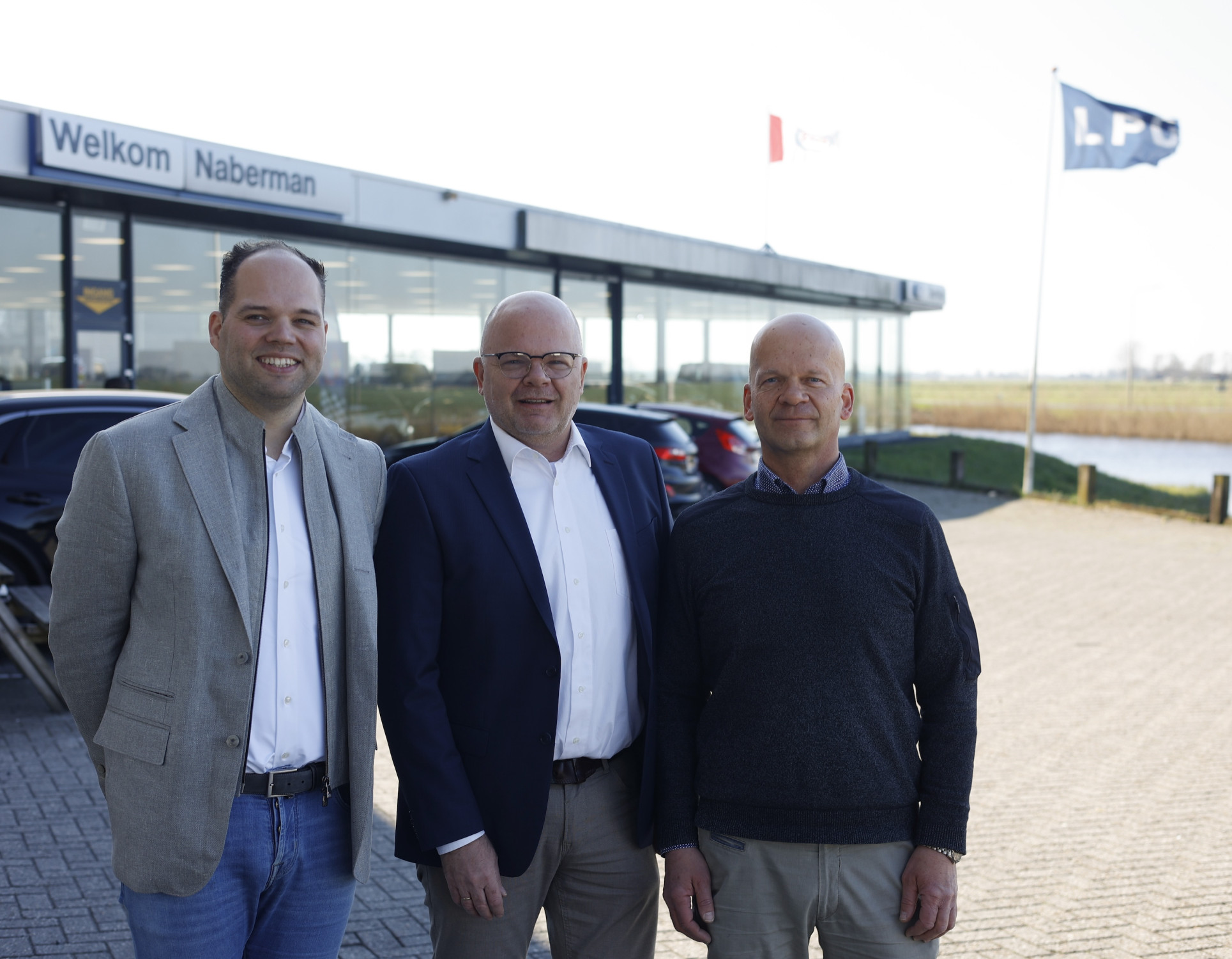 Koster & Hogeslag Automotive neemt Autobedrijf Naberman over