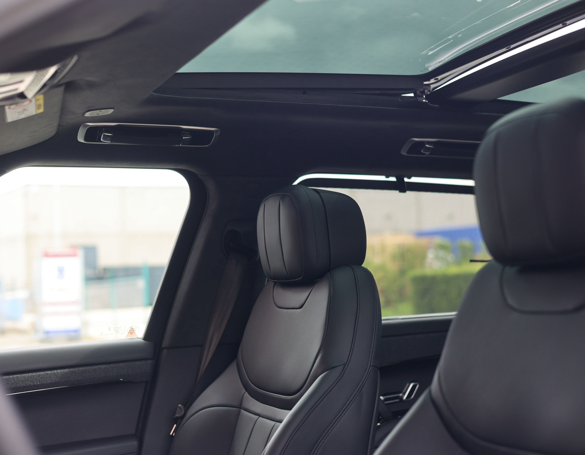Land Rover Range Rover Sport P550e Autobiography