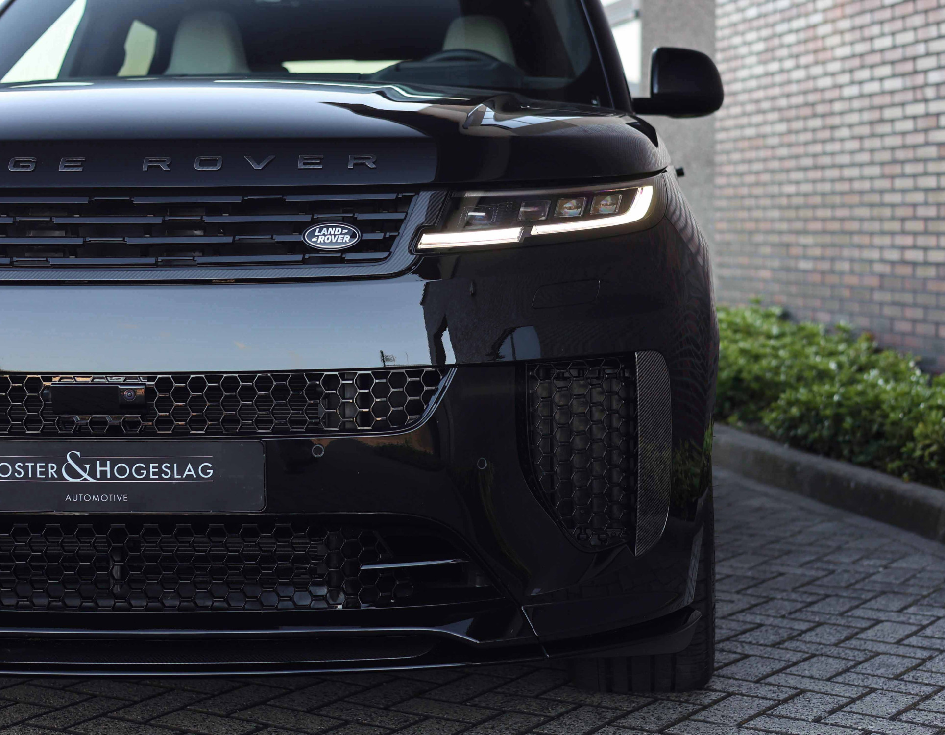 Land Rover Range Rover Sport P635 SV Edition One