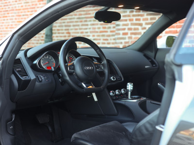 Audi R8 4.2 V8 FSI